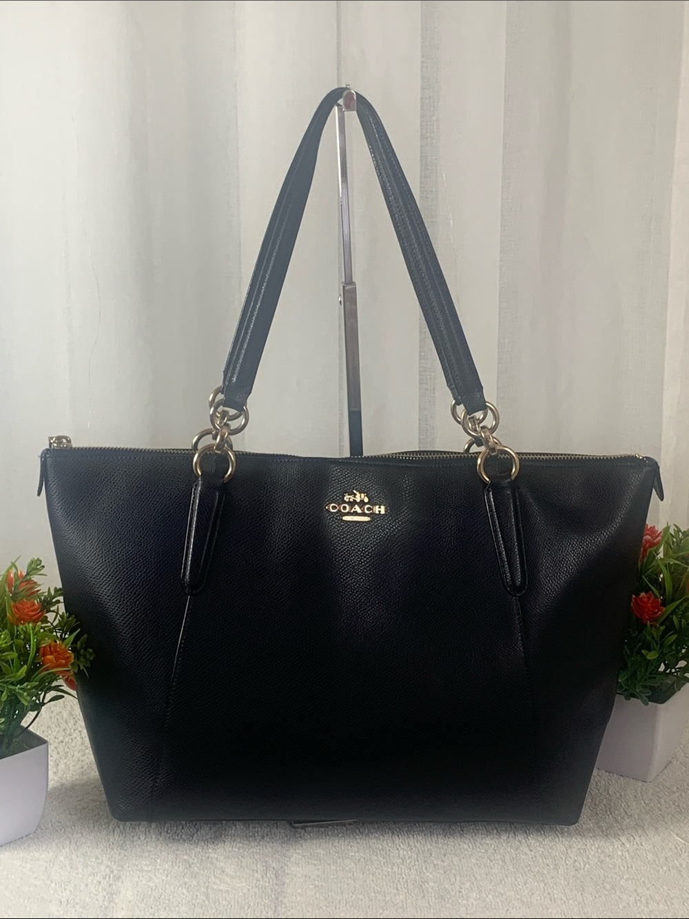 GUC Coach Ava Tote